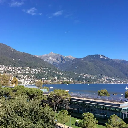 Del Parco 17 By Fewotessin דירה