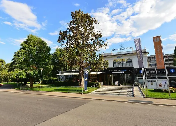 Apartment Del Parco 17 By Fewotessin