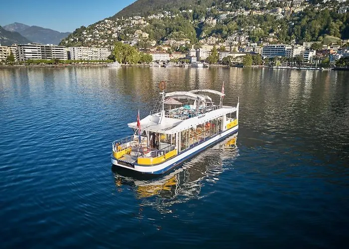 Apartment Del Parco 17 By Fewotessin